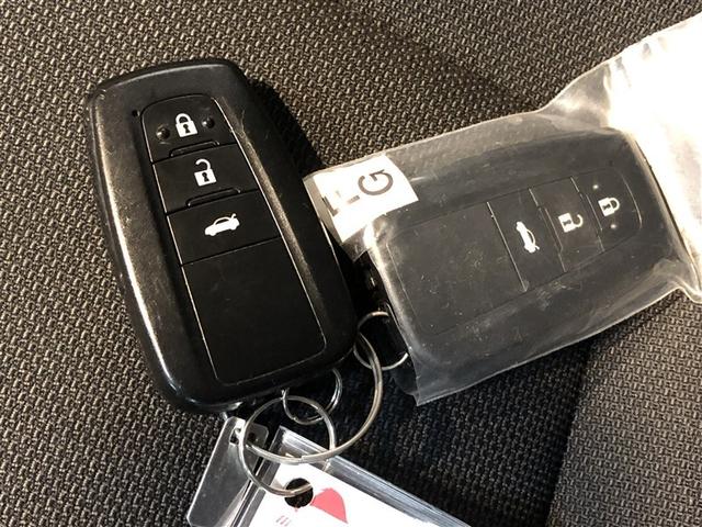 カローラ ハイブリッド　Ｇ－Ｘ　エアコン　ＬＥＤライト　ＥＳＣ　クルーズコントロール　ＡＢＳ　盗難防止システム　メモリーナビ　アイドリングストップ　ナビ　４ＷＤ　寒冷地仕様　スマートキー　衝突被害軽減システム　ＥＴＣ　ドラレコ（21枚目）