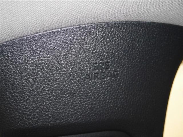 プリウス Z インテリジェントクリアランスソナー PWシート 地デジTV ナビTV AW LEDヘッドライト エアコン バックモニター 寒冷地仕様車 AC100V オートクルーズ 4WD車 スマートキー キーレス(32枚目)