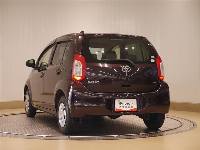 パッソ Ｘ　Ｌパッケージ　フロントベンチシート　ＷＳＲＳ　横滑り防止　盗難防止装置　オートエアコン　スマートキー　寒冷地仕様　ＡＢＳ　４ＷＤ　ベンチシート　盗難防止システム　衝突安全ボディ　エアバッグ　パワーステアリング（3枚目）
