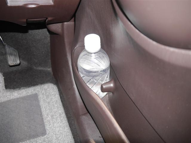 パッソ Ｘ　Ｌパッケージ　フロントベンチシート　ＷＳＲＳ　横滑り防止　盗難防止装置　オートエアコン　スマートキー　寒冷地仕様　ＡＢＳ　４ＷＤ　ベンチシート　盗難防止システム　衝突安全ボディ　エアバッグ　パワーステアリング（19枚目）