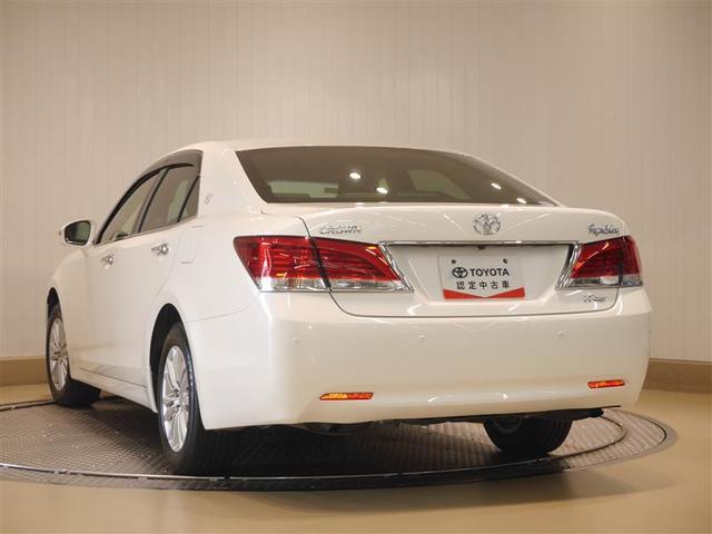 クラウン ロイヤルサルーンｉ－Ｆｏｕｒ　フルセグ地デジ　ＡＢＳ　エアバッグ　カーテンエアバック　スマートキ　盗難防止システム　オートエアコン　ＤＶＤ　クルーズコントロール　パワーシート　ＥＴＣ　Ｂカメラ　４ＷＤ　アルミホイール　キーレス（3枚目）