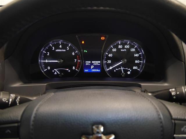 クラウン ロイヤルサルーンｉ－Ｆｏｕｒ　フルセグ地デジ　ＡＢＳ　エアバッグ　カーテンエアバック　スマートキ　盗難防止システム　オートエアコン　ＤＶＤ　クルーズコントロール　パワーシート　ＥＴＣ　Ｂカメラ　４ＷＤ　アルミホイール　キーレス（7枚目）