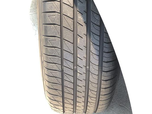 �^�C���̑��ʂɂ́A�����N�����󂳂�Ă��镨������܂��B��������Ɗm�F���܂��傤��