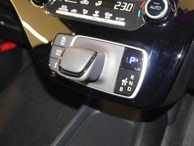 アクア Ｘ　ＡＣ１００Ｖ電源　オートエアコン　ＬＥＤヘッド　クルーズコントロール　ナビ　バックカメラ　ＥＴＣ　サイドエアバッグ　スマートキー　４ＷＤ　盗難防止システム　エアバッグ　メモリーナビ　ＥＳＣ　ＡＢＳ（6枚目）