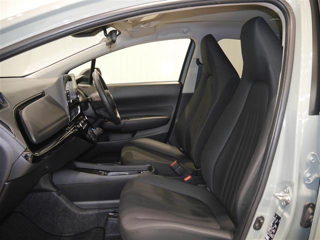 アクア Ｘ　ＡＣ１００Ｖ電源　オートエアコン　ＬＥＤヘッド　クルーズコントロール　ナビ　バックカメラ　ＥＴＣ　サイドエアバッグ　スマートキー　４ＷＤ　盗難防止システム　エアバッグ　メモリーナビ　ＥＳＣ　ＡＢＳ（11枚目）