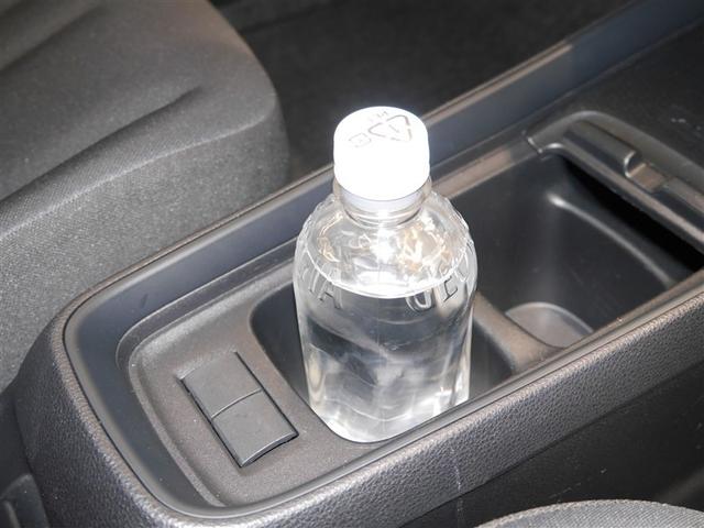 アクア Ｘ　ＡＣ１００Ｖ電源　オートエアコン　ＬＥＤヘッド　クルーズコントロール　ナビ　バックカメラ　ＥＴＣ　サイドエアバッグ　スマートキー　４ＷＤ　盗難防止システム　エアバッグ　メモリーナビ　ＥＳＣ　ＡＢＳ（30枚目）