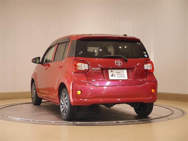 パッソ Ｘ　Ｇパッケージ　４ＷＤ車　アイドルストップ　エアバッグ　ＡＢＳ　衝突軽減システム　ＬＥＤヘッドライト　オートエアコン　キーレス　ワンセグ　ベンチシート　メモリーナビ　スマートキー　ドラレコ　ＤＶＤ再生　ＥＴＣ（3枚目）