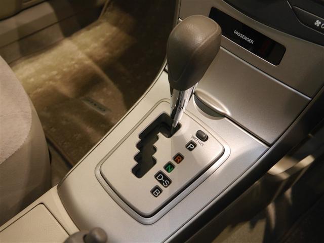 カローラアクシオ Ｘ　ＨＩＤリミテッド　アルミホイール　ワンセグテレビ　メモリーナビ　エアバッグ　キーレスエントリー　ミュージックプレイヤー接続可　ＴＶナビ　エアコン　パワーウィンドウ　デュアルエアバック　パワーステアリング　ＡＢＳ（6枚目）