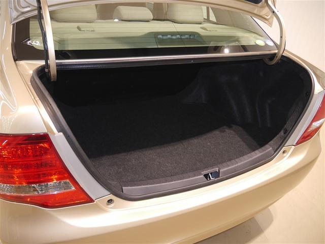 カローラアクシオ Ｘ　ＨＩＤリミテッド　アルミホイール　ワンセグテレビ　メモリーナビ　エアバッグ　キーレスエントリー　ミュージックプレイヤー接続可　ＴＶナビ　エアコン　パワーウィンドウ　デュアルエアバック　パワーステアリング　ＡＢＳ（9枚目）