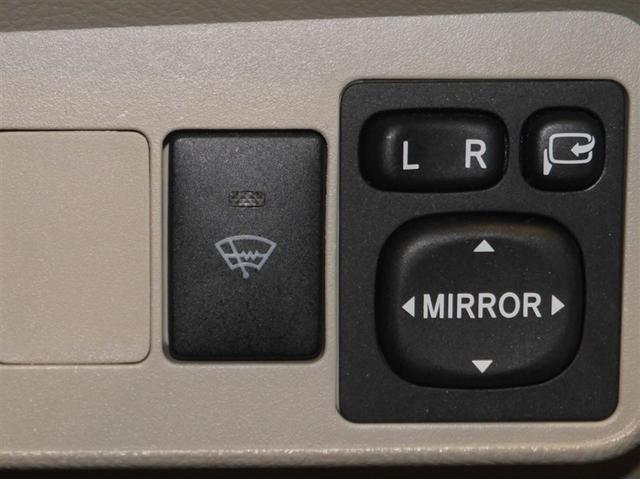 カローラアクシオ Ｘ　ＨＩＤリミテッド　アルミホイール　ワンセグテレビ　メモリーナビ　エアバッグ　キーレスエントリー　ミュージックプレイヤー接続可　ＴＶナビ　エアコン　パワーウィンドウ　デュアルエアバック　パワーステアリング　ＡＢＳ（15枚目）