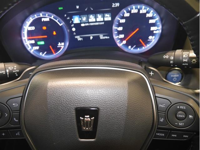 クラウンハイブリッド ＲＳアドバンス　Ｆｏｕｒ　バックモニター　衝突軽減　横滑防止装置　寒冷地仕様　フルセグテレビ　エアコン　ＬＥＤライト　ナビ＆ＴＶ　オートクルーズ　スマートキー　電動シート　キーレス　サイドエアバッグ　ＤＶＤ　メモリナビ　ＡＢＳ（21枚目）