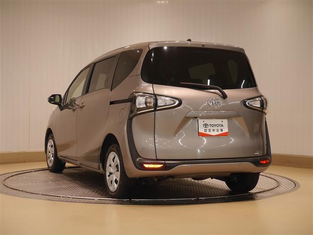 シエンタ Ｘ　ＶＳＣ　パワーウインドウ　寒冷地仕様車　キーレスエントリー　パワーステアリング　ナビ　マニュアルエアコン　衝突被害軽減ブレーキ　４ＷＤ　バックカメラ　スマートキー　ＥＴＣ　ＡＢＳ　レンタＵＰ（3枚目）