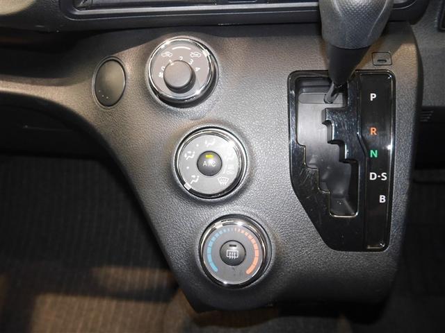 シエンタ Ｘ　ＶＳＣ　パワーウインドウ　寒冷地仕様車　キーレスエントリー　パワーステアリング　ナビ　マニュアルエアコン　衝突被害軽減ブレーキ　４ＷＤ　バックカメラ　スマートキー　ＥＴＣ　ＡＢＳ　レンタＵＰ（27枚目）