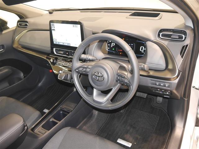 アクア Ｚ　クルコン　１オーナー　ＤＶＤ再生　ドライブレコーダー　フルセグ　Ｂカメ　横滑り防止装置　盗難防止システム　スマートキー　ＥＴＣ　寒冷地仕様　ＡＣ１００Ｖ電源　ＡＷ　ミュージックプレイヤー接続可　ＡＢＳ（4枚目）