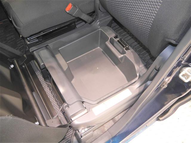 ピクシスメガ Ｌ　ＳＡＩＩＩ　衝突軽減ブレーキ　横滑り防止　キ－フリ－　スマキー　両側パワースライドドア　オ－トエアコン　リアカメラ　４ＷＤ　ＥＴＣ　アルミホイール　ワンセグＴＶ　盗難防止システム　アイドリングストップ　ＡＢＳ（13枚目）