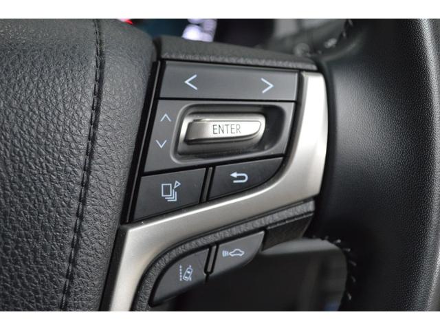 ランドクルーザープラド ＴＸ　Ｌパッケージ　マットブラックエディション　ワンオーナー車ディーゼルターボ４ＷＤ黒革シートビックＸ１１インチナビＴＶバックカメラ後席モニタープリクラッシュセーフティ後退時ブレーキサポートサポートクルーズコントロールハイビームアシストＬＥＤライト（12枚目）