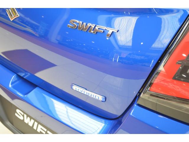 スイフト ハイブリッドＭＺ　ワンオーナー車ハイブリッド４ＷＤセーフティサポート搭載スズキコネクト対応通信機装着車９インチディスプレイオーディオ電動パーキングブレーキアダプティブクルーズコントロールＬＥＤライト（40枚目）
