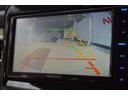 バックモニター機能付きです!バックする際に後方の様子をカーナビのモニター上に表示してくれます。運転席にいながら、後方が確認できるので、バック駐車が、スムーズに行えます。