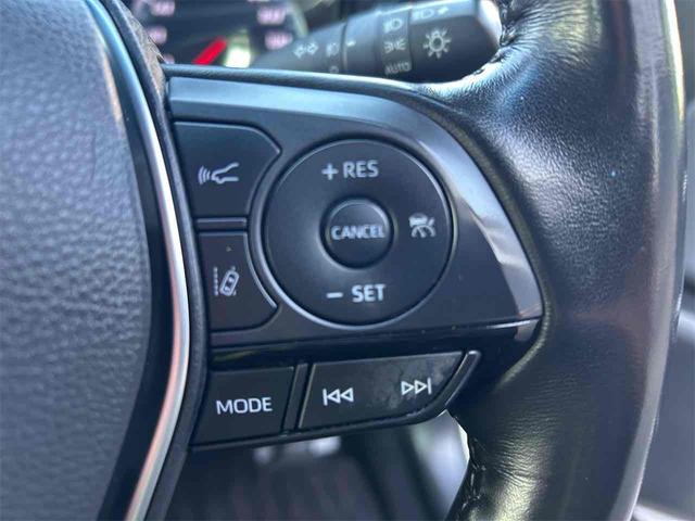 クラウンハイブリッド ＲＳアドバンス　Ｆｏｕｒ　４ＷＤ　ドライブレコーダー　ＥＴＣ　クリアランスソナー　レーンアシスト　オートクルーズコントロール　パークアシスト　衝突被害軽減システム　全周囲カメラ　ナビ　ＴＶ　寒冷地（19枚目）