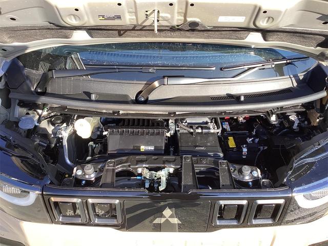 デリカミニ T プレミアム デリマルパッケージ 4WD 全周囲カメラ 両側電動スライドドア ナビ TV クリアランスソナー オートクルーズコントロール レーンアシスト 衝突被害軽減システム オートマチックハイビーム オートライト LEDヘッドランプ(9枚目)