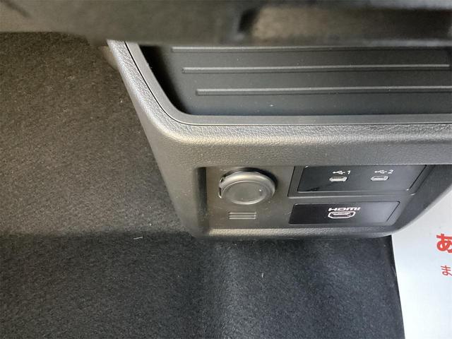 デリカミニ T プレミアム デリマルパッケージ 4WD 全周囲カメラ 両側電動スライドドア ナビ TV クリアランスソナー オートクルーズコントロール レーンアシスト 衝突被害軽減システム オートマチックハイビーム オートライト LEDヘッドランプ(52枚目)