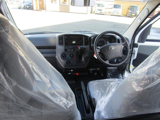 タウンエースバン GL 4WD クリアランスソナー 衝突被害軽減システム 両側スライドドア アイドリングストップ AT CD ESC エアコン パワーステアリング パワーウィンドウ 運転席エアバッグ 助手席エアバッグ(2枚目)