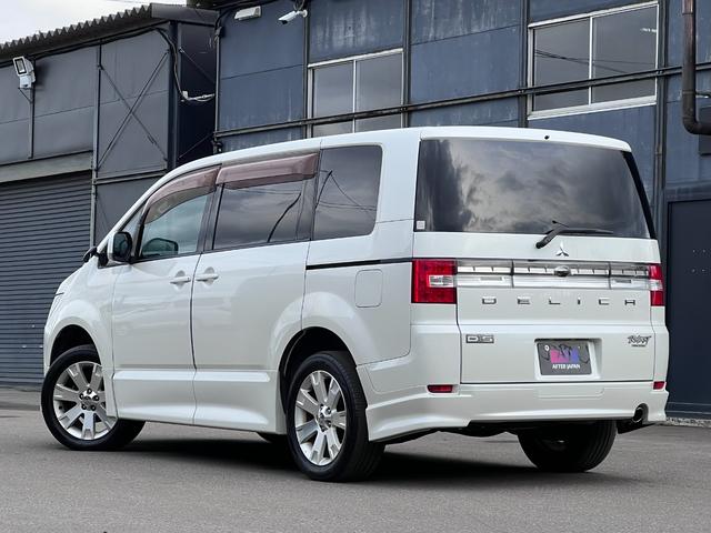 デリカＤ：５ ローデスト　Ｇ　パワーパッケージ　本州仕入　４ＷＤ　ローデストエアロ　パワースライドドア　ＳＤナビ　ＤＶＤ　フルセグ　ブルートゥース　Ｂカメラ　アルパインフリップダウンモニター　ルーフイルミネーション　ＨＩＤヘッドライト　ＬＥＤフォグ（23枚目）