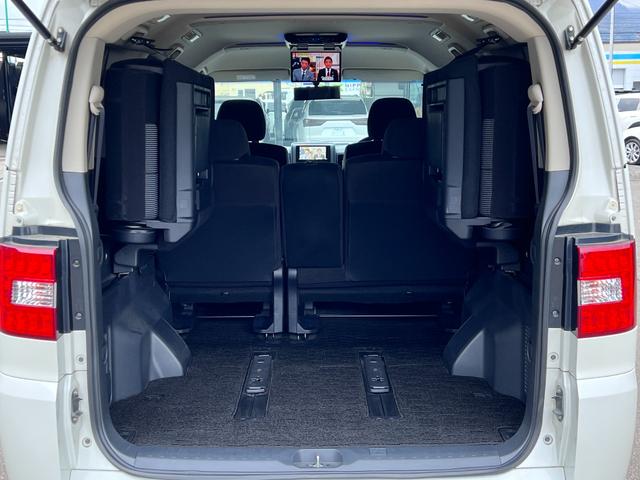 デリカＤ：５ ローデスト　Ｇ　パワーパッケージ　本州仕入　４ＷＤ　ローデストエアロ　パワースライドドア　ＳＤナビ　ＤＶＤ　フルセグ　ブルートゥース　Ｂカメラ　アルパインフリップダウンモニター　ルーフイルミネーション　ＨＩＤヘッドライト　ＬＥＤフォグ（60枚目）