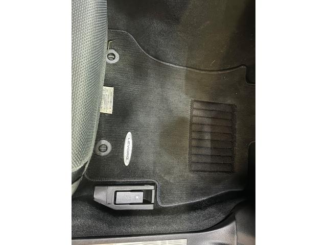 レヴォーグ 1.6GT-Sアイサイト 4WD/ナビ/バックカメラ/Defiブーストメーター(14枚目)