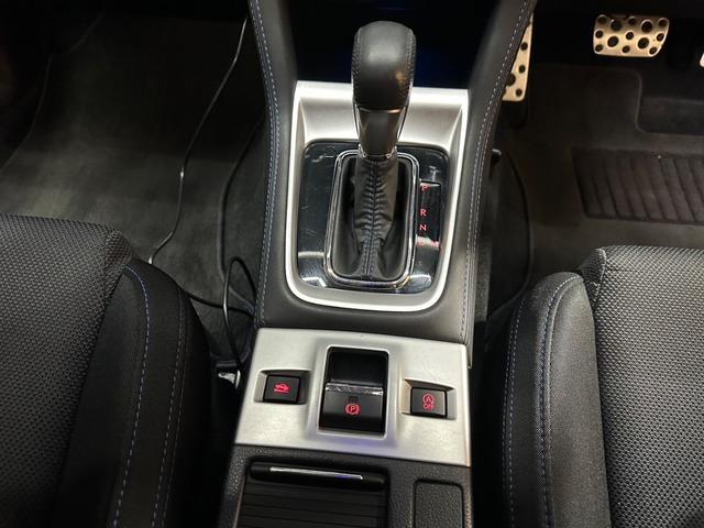 レヴォーグ 1.6GT-Sアイサイト 4WD/ナビ/バックカメラ/Defiブーストメーター(15枚目)
