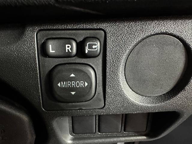 ハイエースバン ロングDX タイベル交換/TV/Rヒーター/ナビ/バックカメラ/ETC/キーレス/2バッテリー(14枚目)