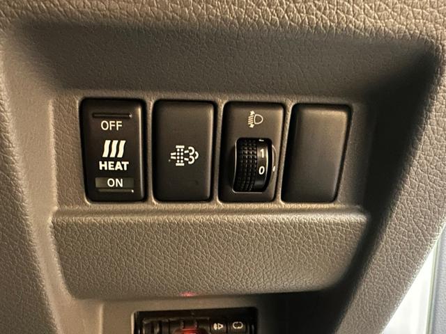 NV350キャラバンバン ロングプレミアムGXターボ 4WD/ターボ/オートクロージャー/ETC/キーレス/プッシュスタート/ディーゼル/リアクーラーヒーター(21枚目)