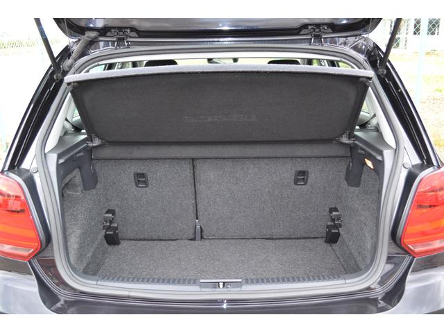 ポロ TSIコンフォートライン Bluetoothオーディオ 純正6.5インチ バックカメラ 夏冬タイヤ(13枚目)