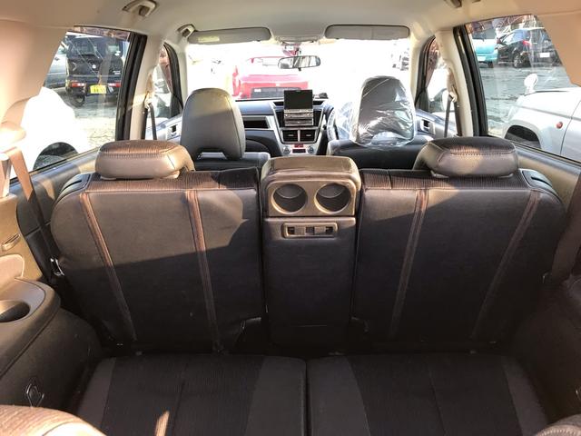 2.5i-S 4WD 社外HDDナビBカメラ 7人乗り(9枚目)