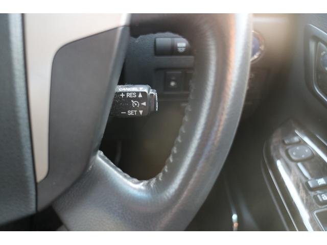 ヴェルファイアハイブリッド ZR BLUETOOTH メモリーナビ サイドエアバッグ オットマン 盗難防止装置 フルタイム4WD クルコン 電動シート 3列シート スマートキー ABS 衝突安全ボディ 電動格納ミラー キーフリー(52枚目)