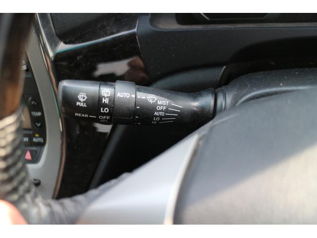 ヴェルファイアハイブリッド ZR BLUETOOTH メモリーナビ サイドエアバッグ オットマン 盗難防止装置 フルタイム4WD クルコン 電動シート 3列シート スマートキー ABS 衝突安全ボディ 電動格納ミラー キーフリー(54枚目)