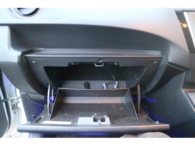 ラフェスタ ハイウェイスターＧ　３列シート　ＤＶＤ再生　衝突安全ボディ　電動格納ミラー　両側パワースライドドア　オートライト　ドライブレコーダー　４ＷＤ　ウォークスルー　エアコン　スマキー　ブルートゥース　Ｂカメ　地デジテレビ（29枚目）