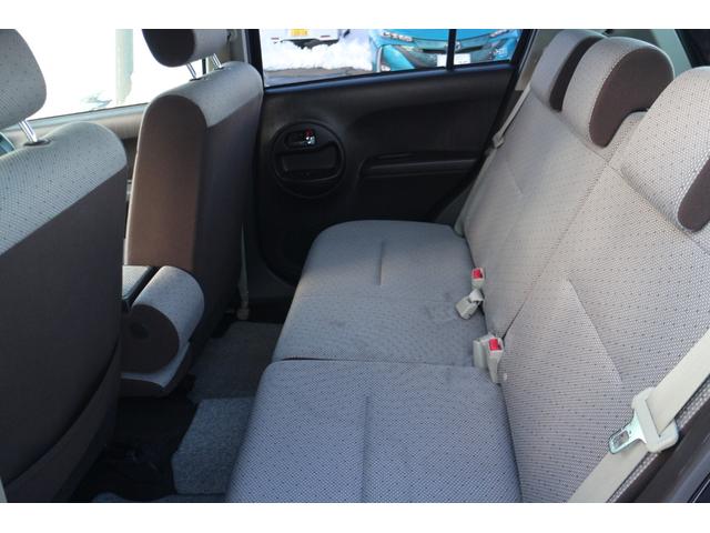 パッソ Ｘ　Ｇパッケージ　盗難防止　ＡＢＳ　ベンチシート　エアバッグ　横滑り防止装置　電動格納ミラー　Ｂｌｕｅｔｏｏｔｈ　４ＷＤ　バックカメラ　オートエアコン　スマートキー（17枚目）