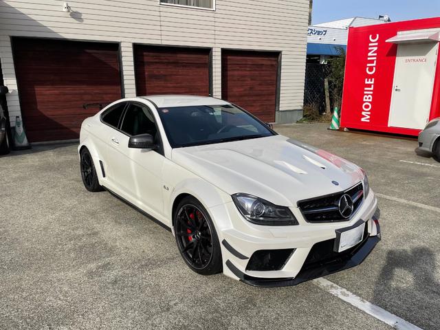 Ｃクラス Ｃ６３　ＡＭＧクーペ　ブラックシリーズ　４シーターＰＫＧ　クスクルーシブＰＫＧ　ＡＭＧエアロダイナミクスＰＫＧ　ＡＭＧパフォーマンスメディア（5枚目）