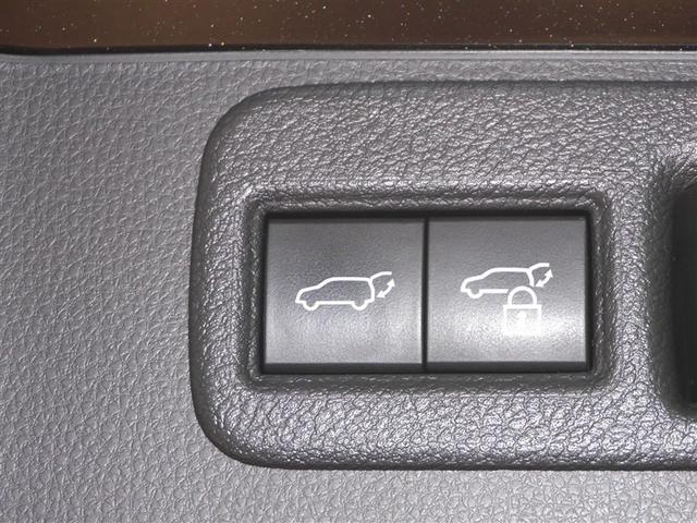 ハリアー Z バックモニター 寒冷地仕様車 地デジTV 衝突軽減システム ドラレコ 横滑防止装置 盗難防止装置 クルコン LEDライト 電動シート ETC オートエアコン メモリナビ ミュージックプレイヤー接続可(12枚目)