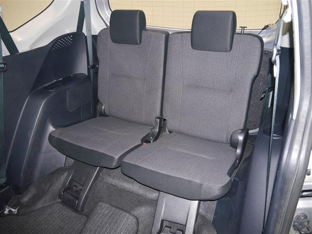 シエンタ Ｘ　ＶＳＣ　パワーウインドウ　寒冷地仕様車　キーレスエントリー　パワーステアリング　ナビ　マニュアルエアコン　衝突被害軽減ブレーキ　４ＷＤ　バックカメラ　スマートキー　ＥＴＣ　ＡＢＳ　レンタＵＰ（9枚目）