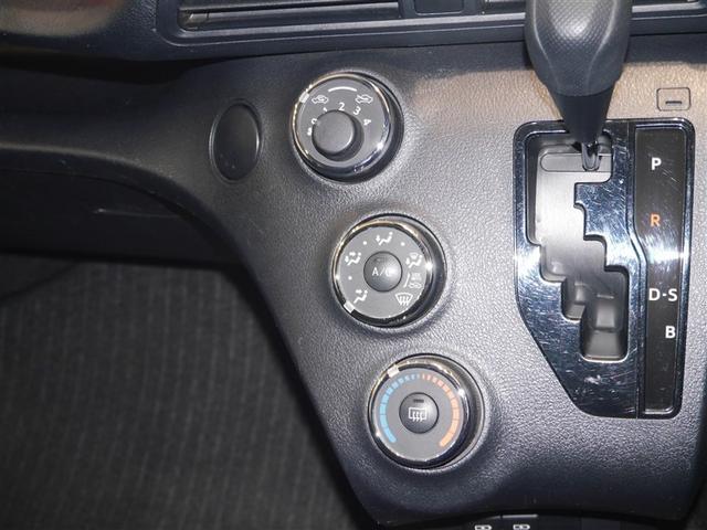 シエンタ Ｘ　ＶＳＣ　パワーウインドウ　寒冷地仕様車　キーレスエントリー　パワーステアリング　ナビ　マニュアルエアコン　衝突被害軽減ブレーキ　４ＷＤ　バックカメラ　スマートキー　ＥＴＣ　ＡＢＳ　レンタＵＰ（27枚目）