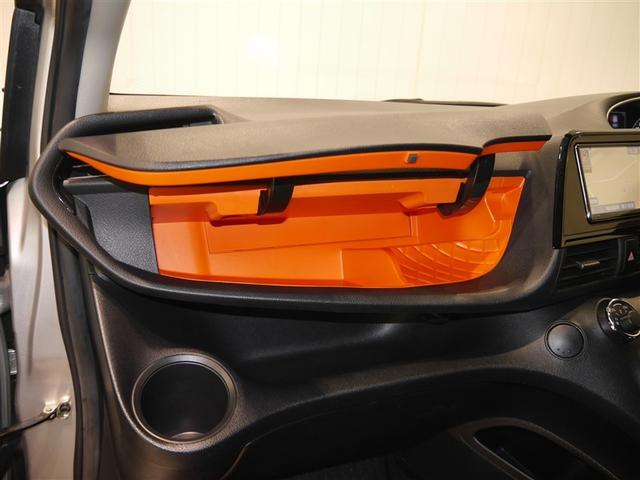 シエンタ Ｘ　ＶＳＣ　パワーウインドウ　寒冷地仕様車　キーレスエントリー　パワーステアリング　ナビ　マニュアルエアコン　衝突被害軽減ブレーキ　４ＷＤ　バックカメラ　スマートキー　ＥＴＣ　ＡＢＳ　レンタＵＰ（28枚目）