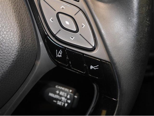 C-HR G-T LEDヘッドライト クルーズコントロール 寒冷地 キーレスエントリー ABS イモビライザー フルオートエアコン エアバッグ フルセグテレビ アルミ付 ハーフレザーシート スマートキ- 横滑り防止(17枚目)