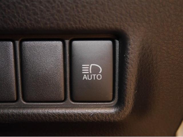 C-HR G-T LEDヘッドライト クルーズコントロール 寒冷地 キーレスエントリー ABS イモビライザー フルオートエアコン エアバッグ フルセグテレビ アルミ付 ハーフレザーシート スマートキ- 横滑り防止(19枚目)