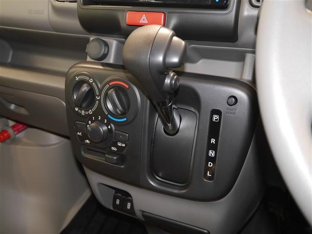 エブリイ ＰＣ　Ｉ－ＳＴＯＰ　ＴＶナビ　メモリナビ　ＤＶＤ再生　Ｗエアバッグ　キーレスエントリーシステム　前席パワーウインドウ　フルタイム４ＷＤ　エアバック　ＬＥＤヘッド　オートエアコン　横滑り防止　ＡＢＳ（6枚目）