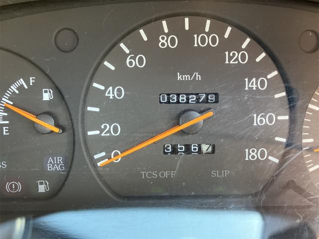 セドリック オートクルーズコントロール アルミホイール オートライト AT キーレスエントリー 電動格納ミラー パワーシート CD カセット エアコン(23枚目)