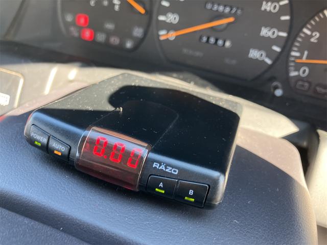 セドリック オートクルーズコントロール アルミホイール オートライト AT キーレスエントリー 電動格納ミラー パワーシート CD カセット エアコン(24枚目)