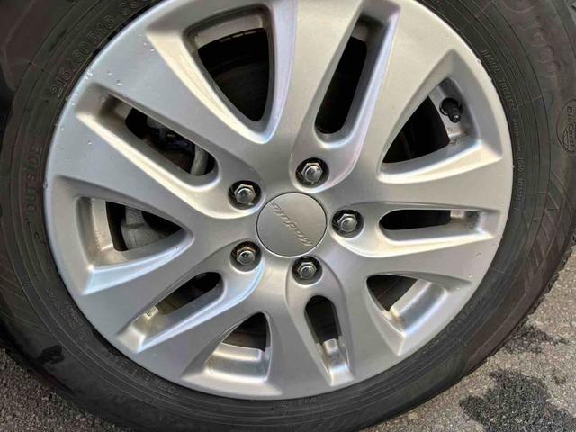 ヴェゼル ハイブリッドＸ　４ＷＤ　ＥＴＣ　バックカメラ　クリアランスソナー　オートクルーズコントロール　衝突被害軽減システム　ＴＶ　オートライト　ＬＥＤヘッドランプ　アルミホイール　スマートキー　アイドリングストップ（20枚目）