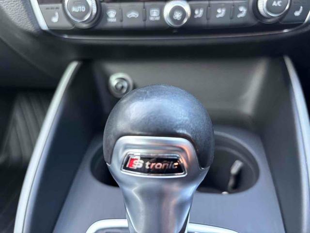 ヴェゼル ハイブリッドＸ　４ＷＤ　ＥＴＣ　バックカメラ　クリアランスソナー　オートクルーズコントロール　衝突被害軽減システム　ＴＶ　オートライト　ＬＥＤヘッドランプ　アルミホイール　スマートキー　アイドリングストップ（21枚目）